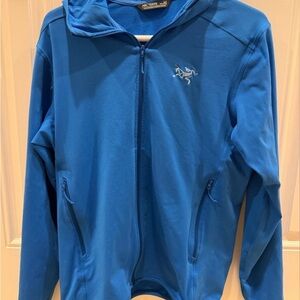 Arc'teryx LT kyantie hoodyBlue Jacket